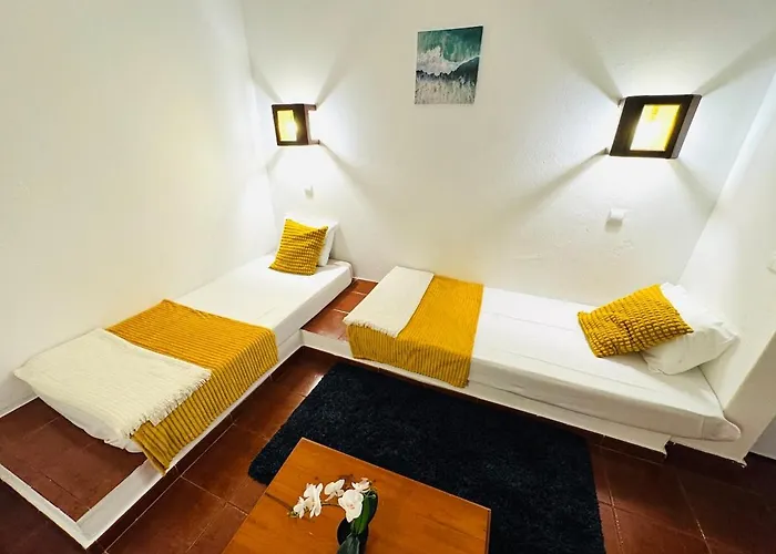 Nova 阿尔布费拉